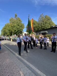 Antreten zur hl. Messe